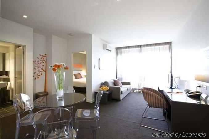 Official Aparthotel